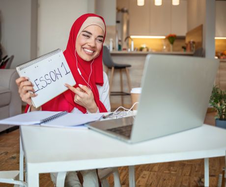 online female quran tutor